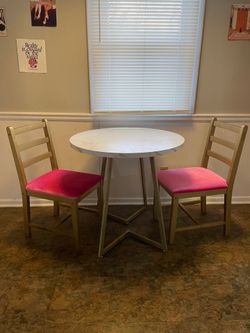 Kitchen Table for Sale
