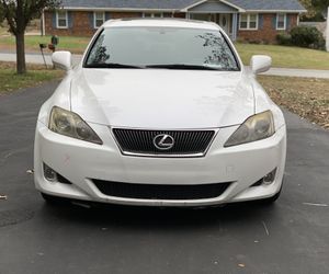 Lexus is250