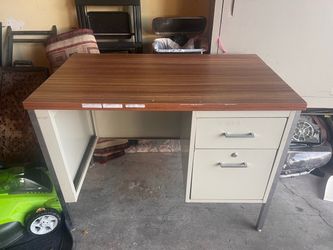 Pedestal 45 inch Desk