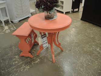 0924Q122 Victorian Tea Table - Coral