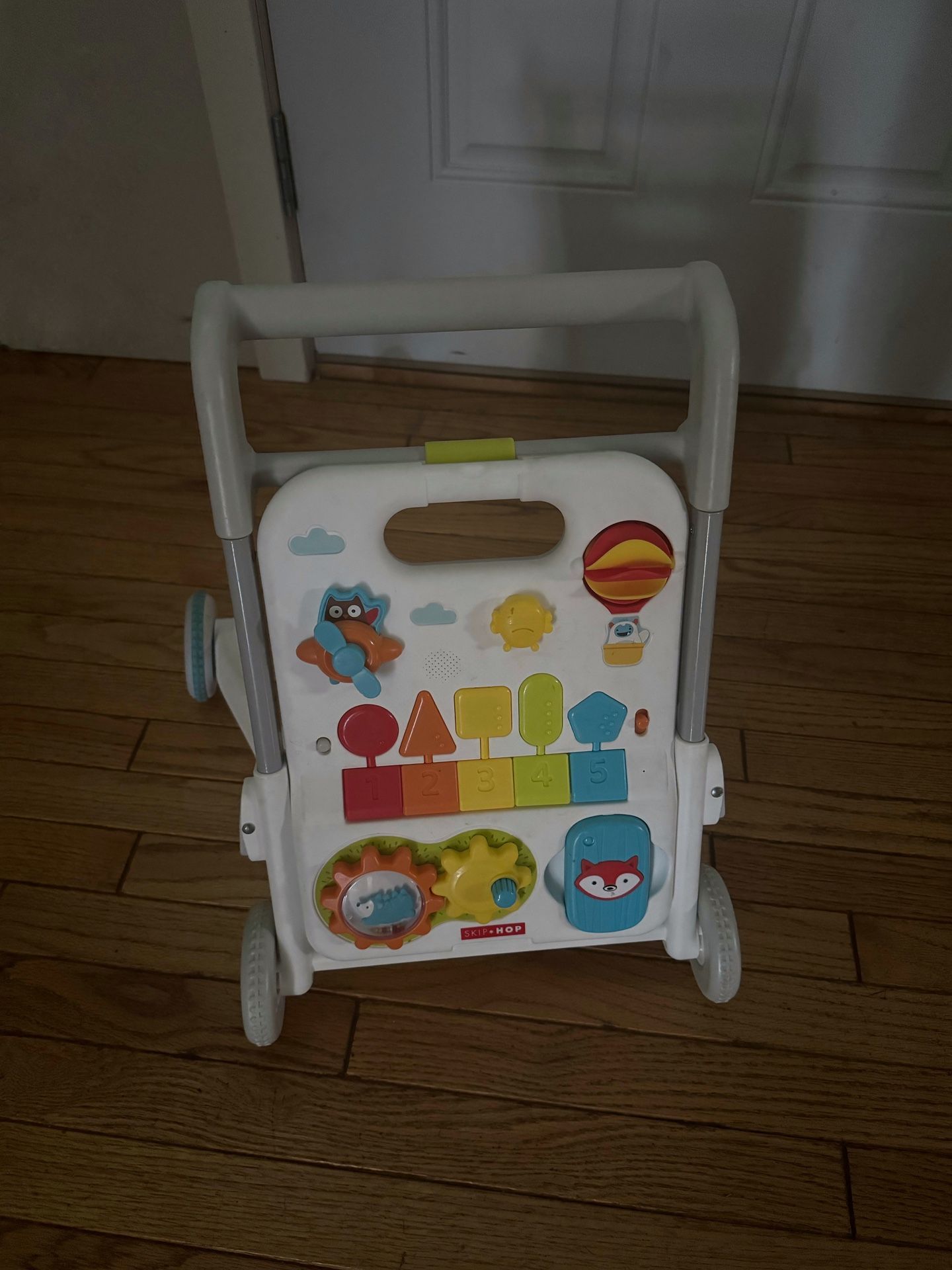Skip Hop Walker