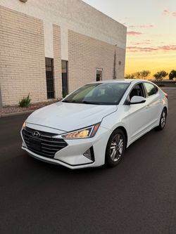 2020 Hyundai Elantra