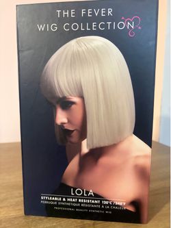 Blonde Bob Wig with Bangs – Heat Resistant Costume/Cosplay Wig