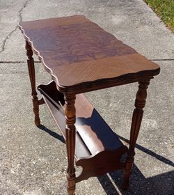 Vintage End Table Book Table Console Table Furniture *40.00 Firm* Top is 24" x 12" & 24" Tall