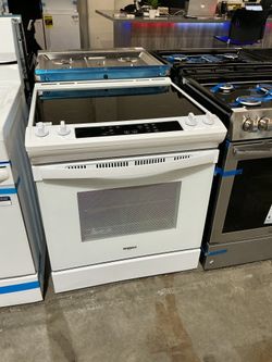 Whirlpool WEE515SALW Electric Range (Open-Box / Scratch & Dent)