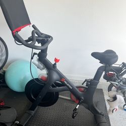 Peloton Bike