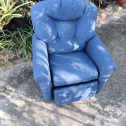 Reclying Sofa For Toddler