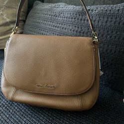 New Michael Kors Purse 