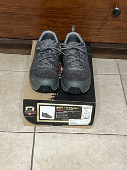 Red wing shoes men’s size 6 or women’s size 7 $60 or best offer 