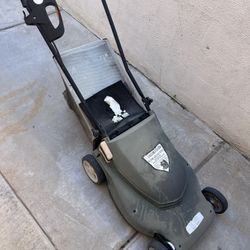 Black And Decker Electric Mower 