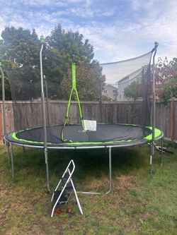 Trampoline