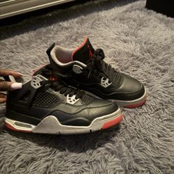 Jordan 4s