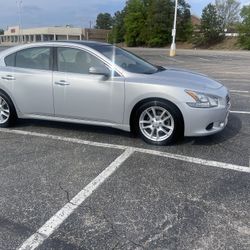 2010 Nissan Maxima