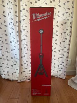 Milwaukee 18v Tower light