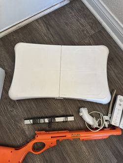 Nintendo Wii White Console With Controller