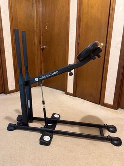 DB Method Squat Machine