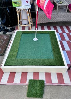 Custom woodwork chipping green
