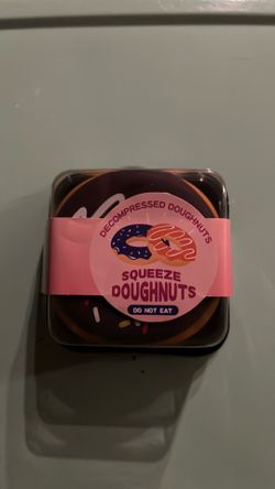 Squeeze doughnuts