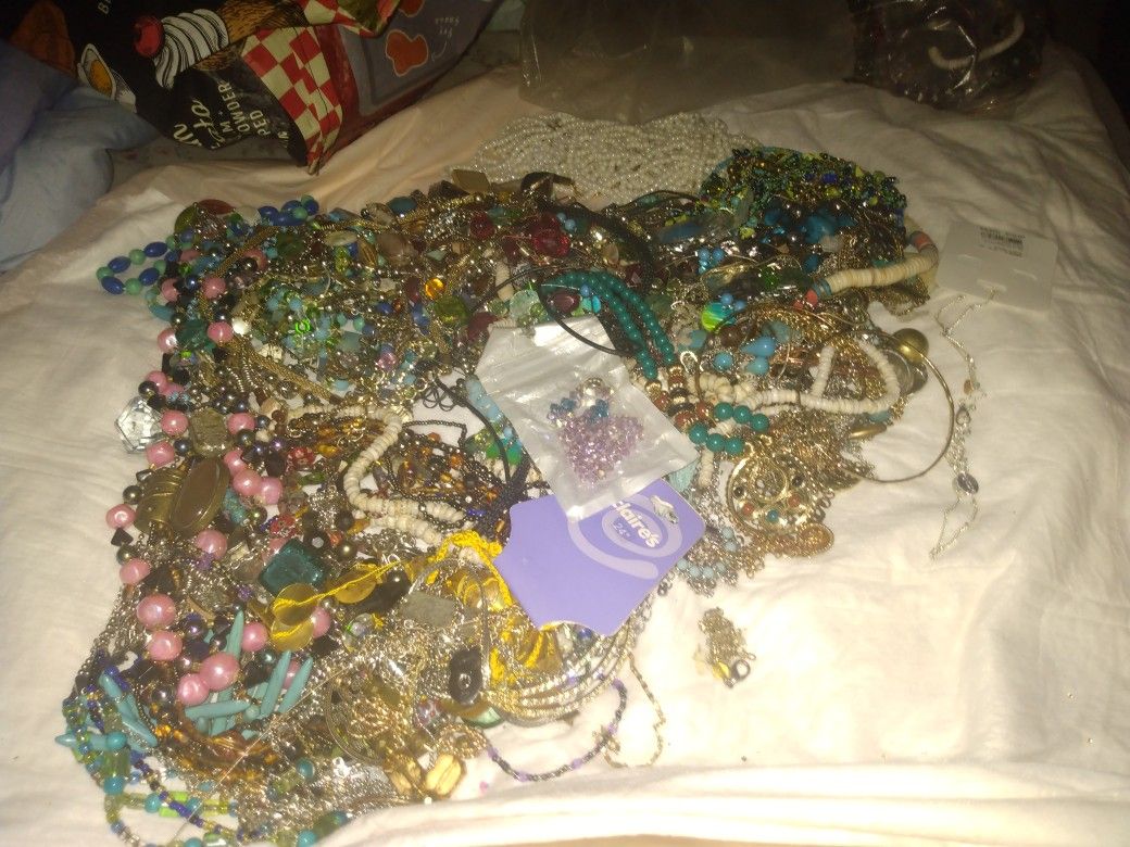 Jewerly