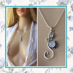 NEW 925 MOONSTONE 18" PENDANT NECKLACE SWIRL SILVER WHITE CLEAR BLUE NATURAL PRETTY SEAHORSE