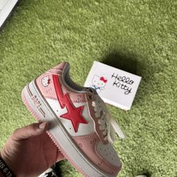 A Bathing Ape Bape Sta Low Baby Milo Hello Kitty sneaker. 