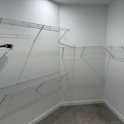 Closetmaid Wire Shelf Kit (5)