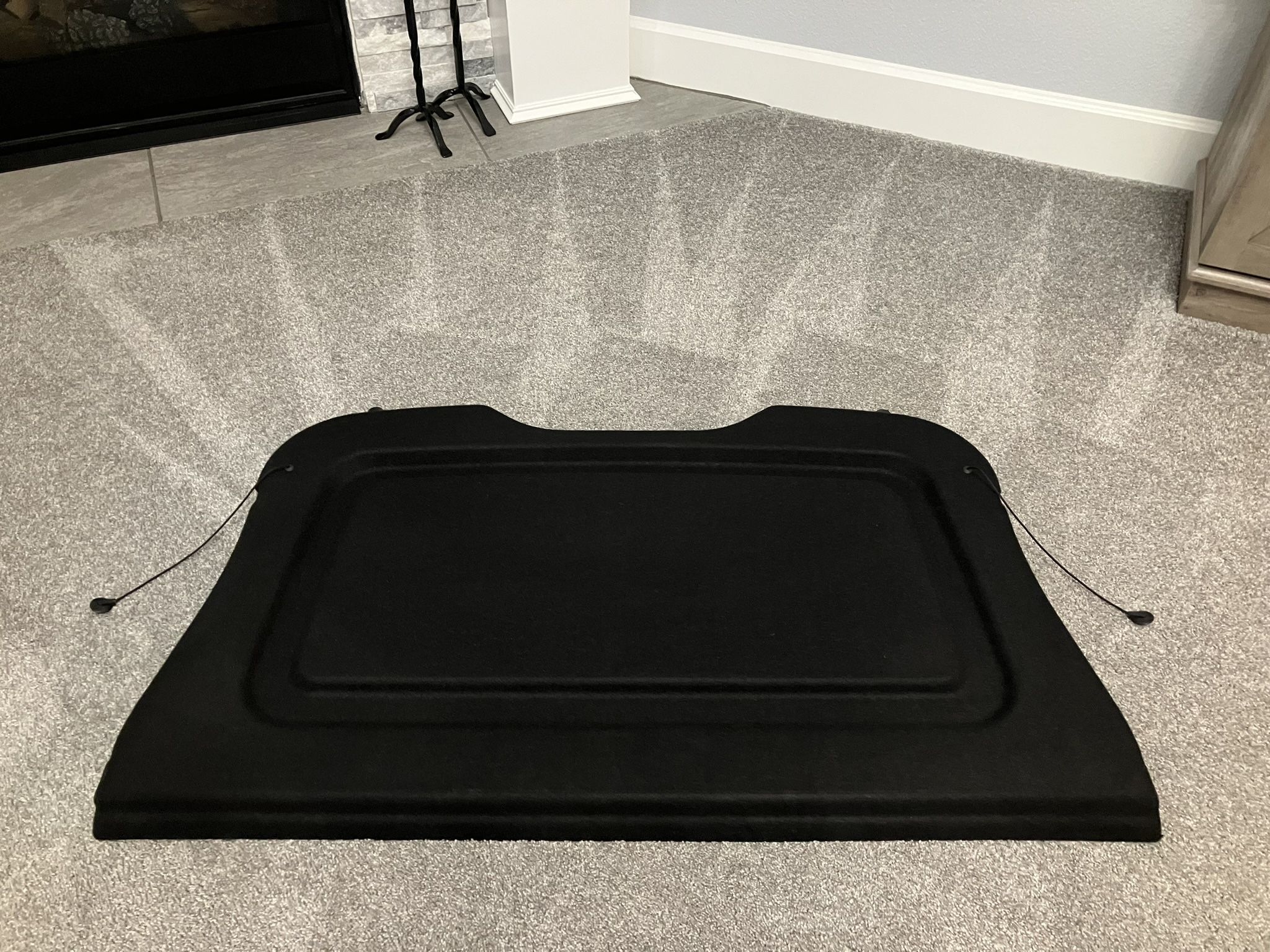 Ford Focus Hatchback rear trunk Cargo Privacy Cover