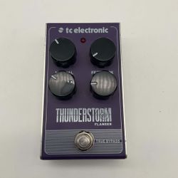 TC Electronic Thunderstorm Flanger Effects Pedal