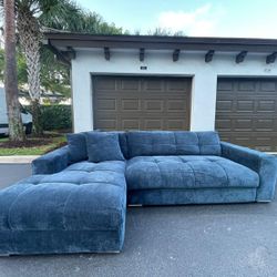 Sectional Couch/Sofa - Microfiber - Delivery Available 🚛