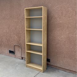 Used Book Shell 