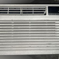 Kenmore PlasmAire 8100BTU Through-The-Wall Air Conditioner