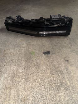 2024-26 Tesla Cybertruck Right Headlight
