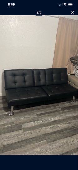 Futon couch