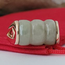 14k Yellow Gold Natural Jade Ring Size 9 Solid Gold!/ Anillo de Oro Amarillo con 1 Jade Natural! 👌🎁Post Tags: Anillo de Oro