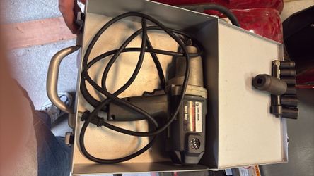 Black & Decker Industrial Heavy Duty corded impact wrench,
