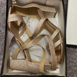 women’s rose gold heels size 8.5