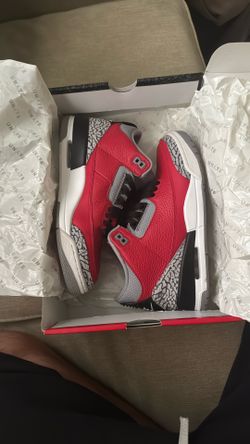 Air Jordan 3 Retro Size 8 Fire Red