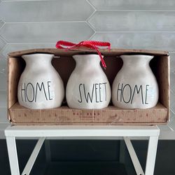 Rae Dunn HOME SWEET HOME set of 3 vases New in package unused / unopened box