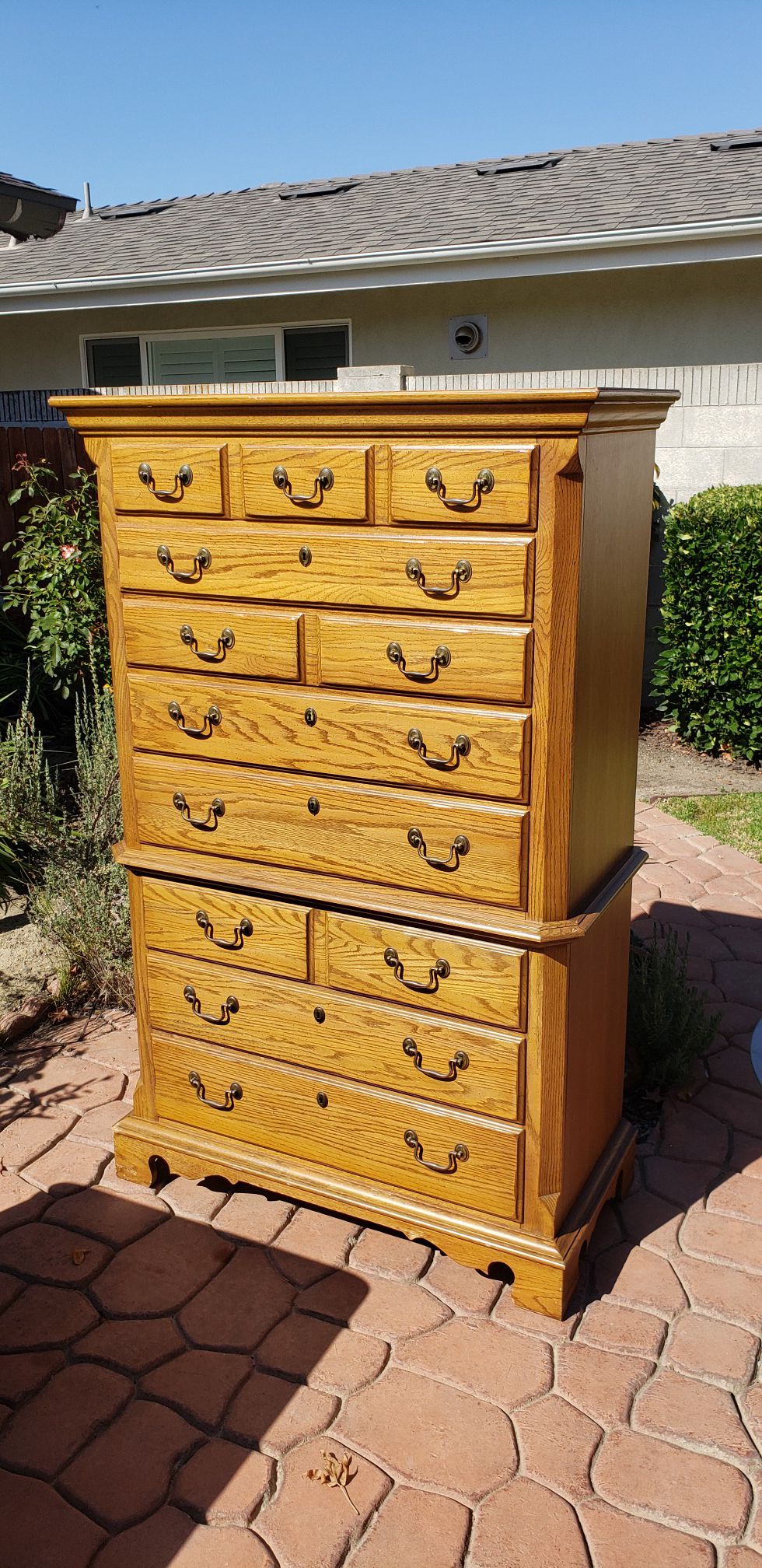 Thomasville Oak Dresser in excellent condition
