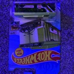 Hot Wheels Bus Collectable  Sealed