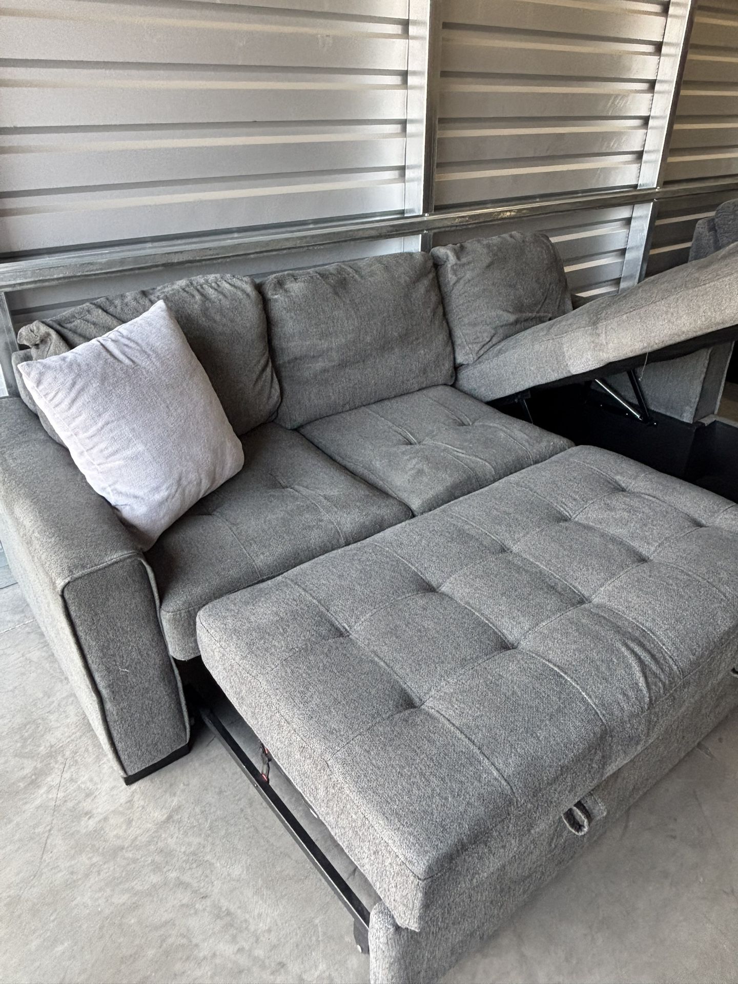 Sectional Couch - Delivery