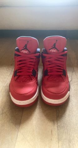 Jordan retro 4