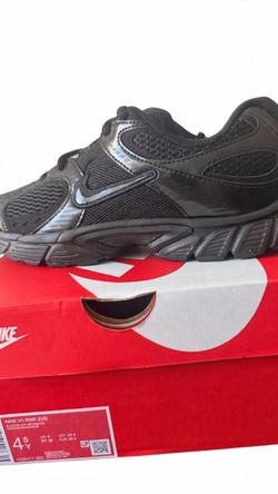Nike V6 RNR (GS) Kids Running Shoes