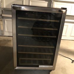 Wine Refrigerator 