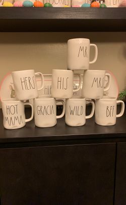 Rae Dunn mugs