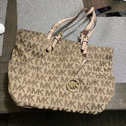 Michael Kors Tote