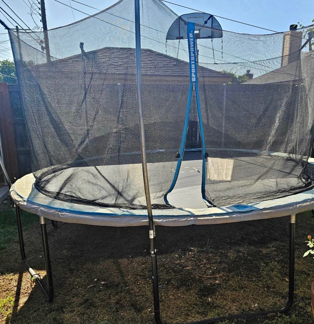 Trampoline