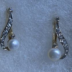 14K Gold Pearl Earrings – 5.1 Grams (NO Diamonds)