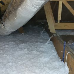 Blow Fiberglass insulation 