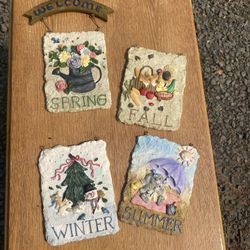 Seasonal Wall Hanging 